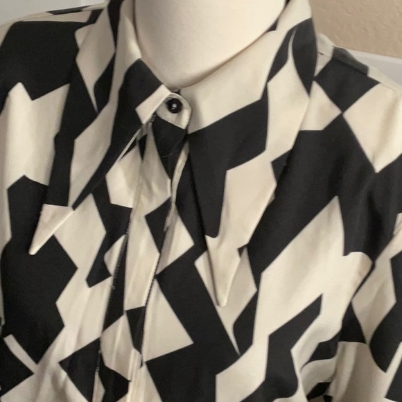 Lillyful Geometric Mini dress - Picture 3 of 4